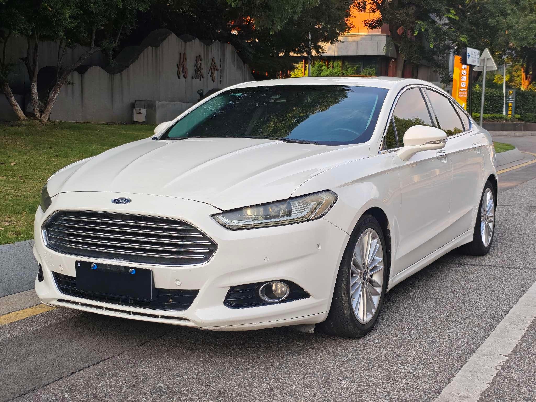 Main__Slider__Photo:undefined undefined 2013-0