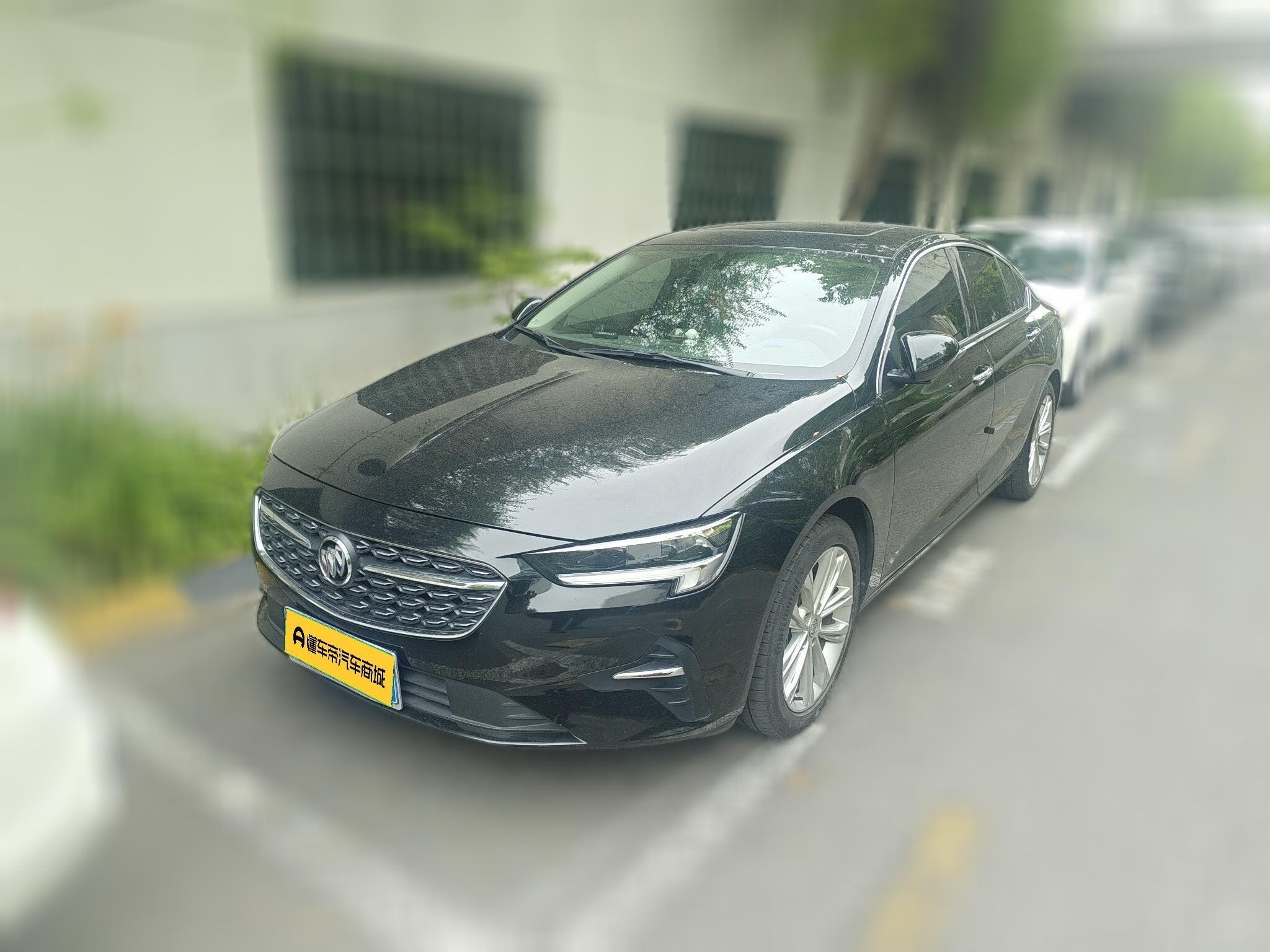 Main__Slider__Photo:undefined undefined 2023-0