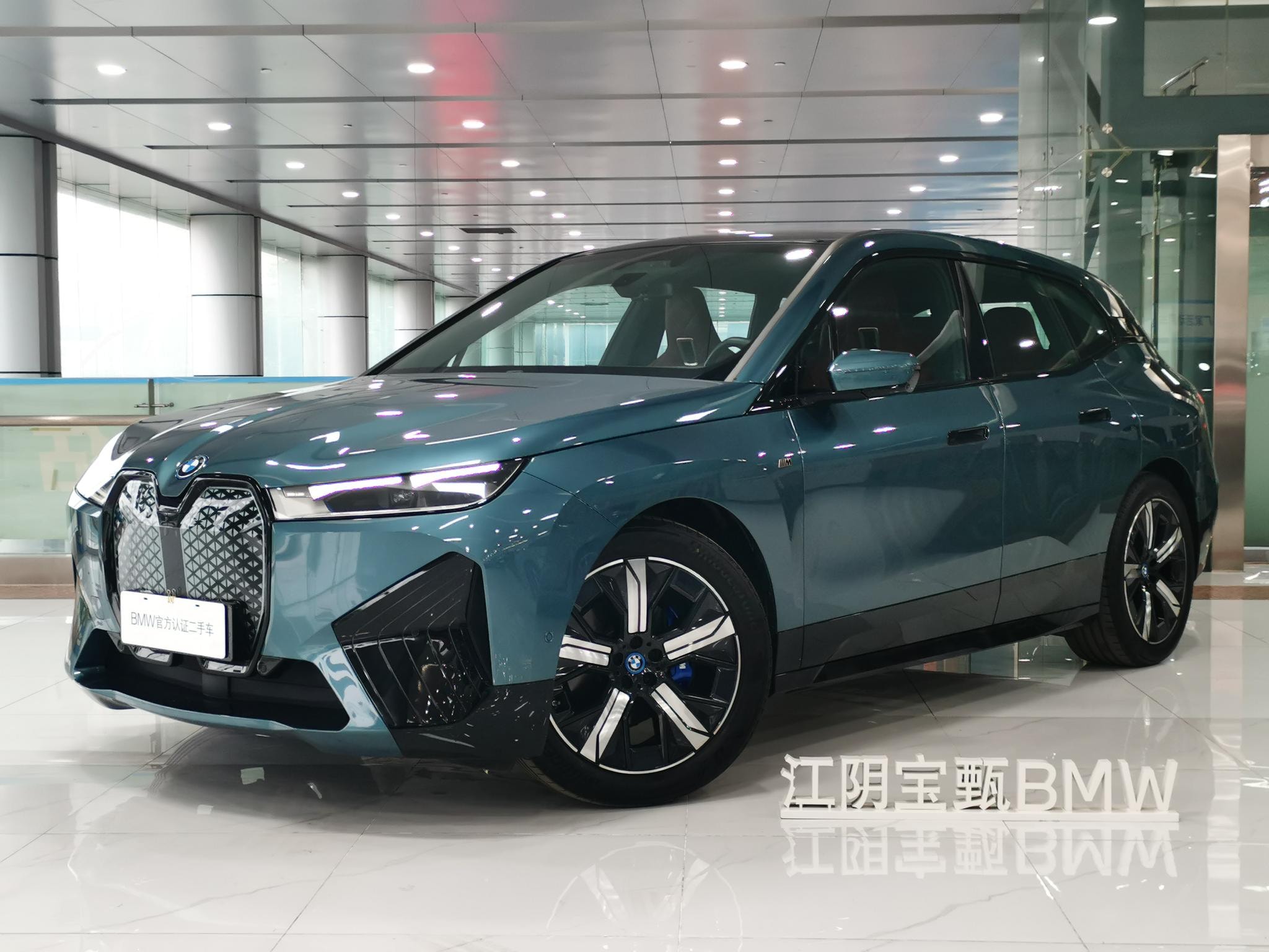 Main__Slider__Photo:undefined undefined 2022-0