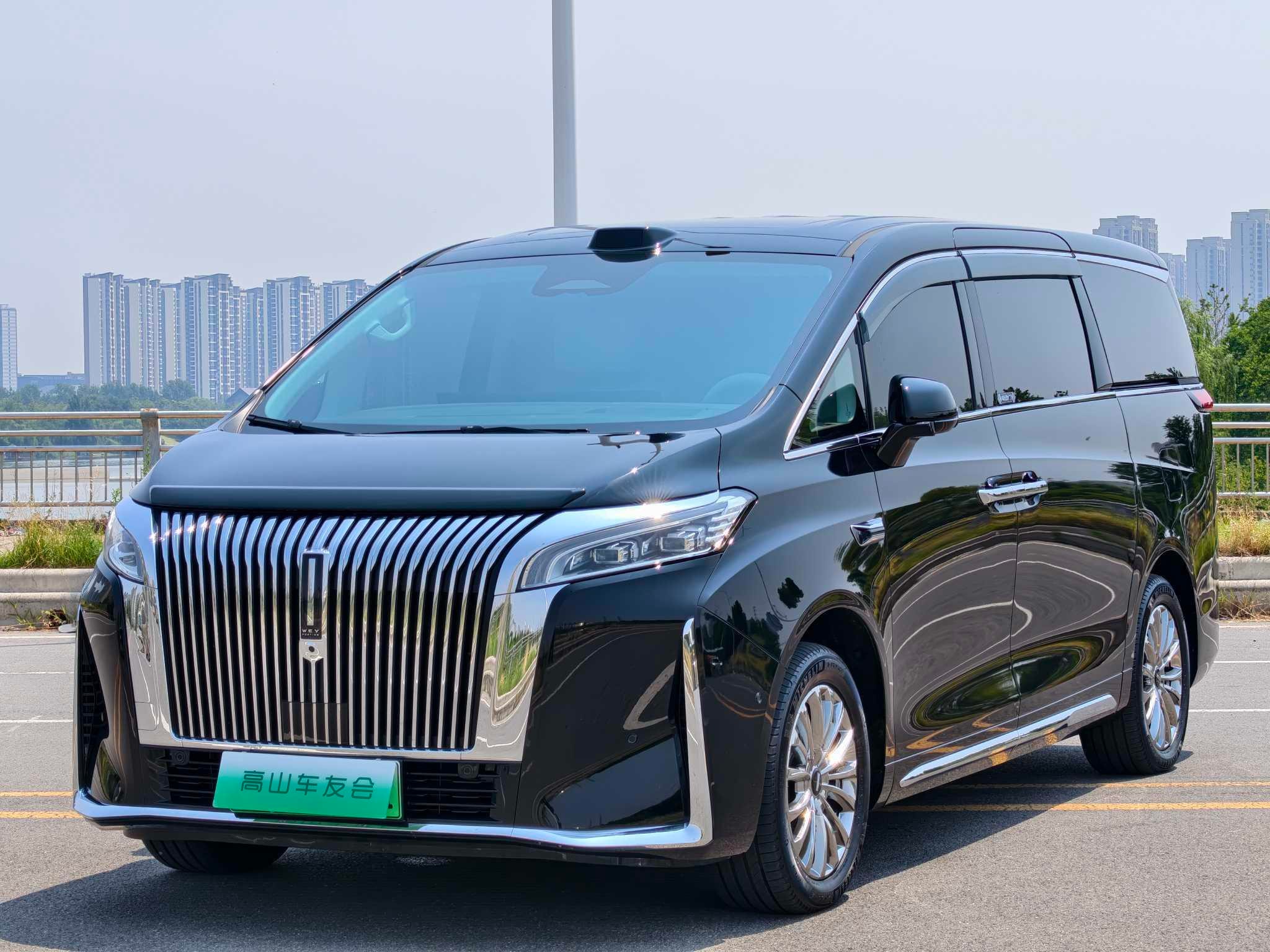 Main__Slider__Photo:undefined undefined 2025-0