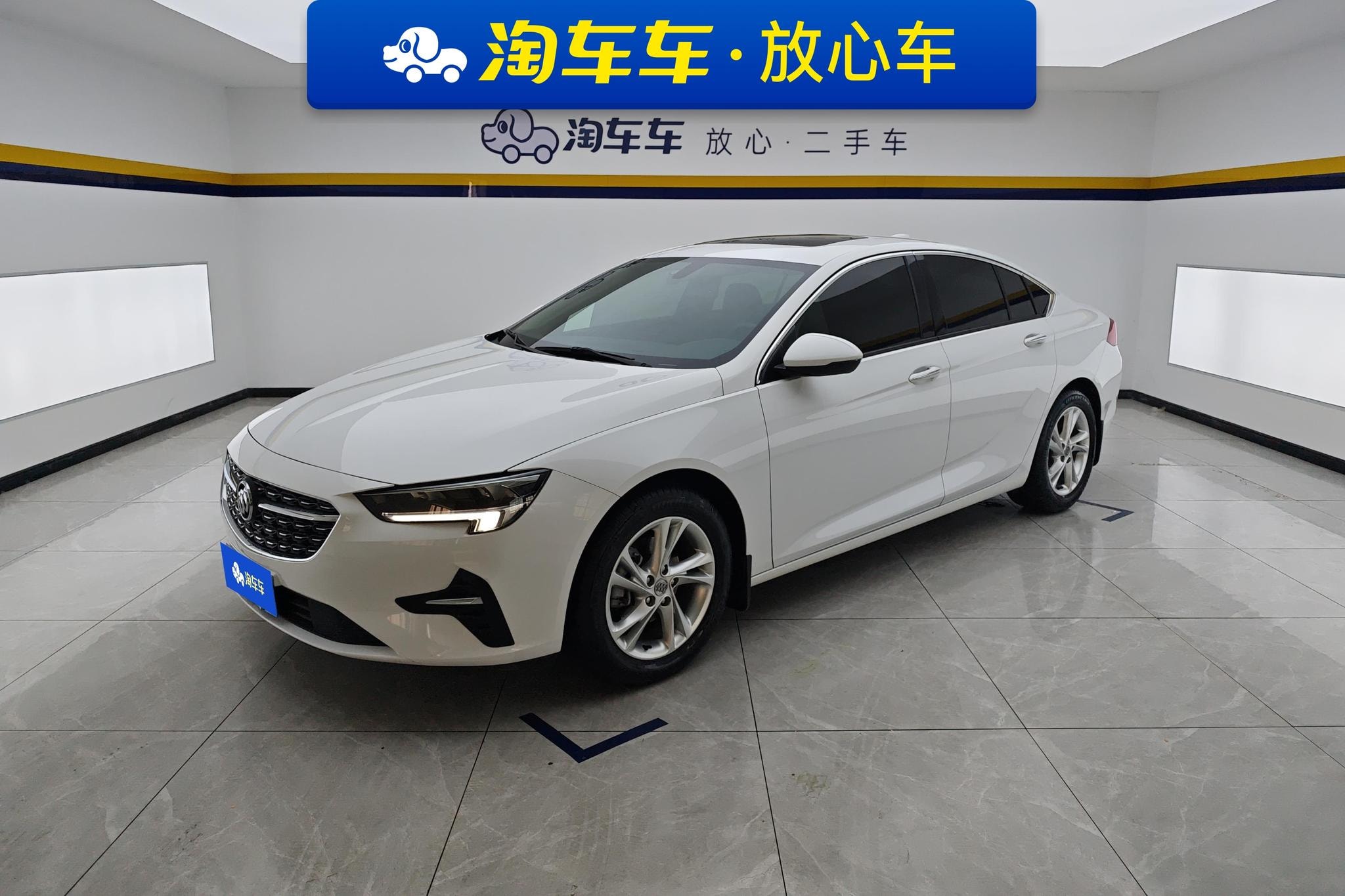 Main__Slider__Photo:undefined undefined 2022-0