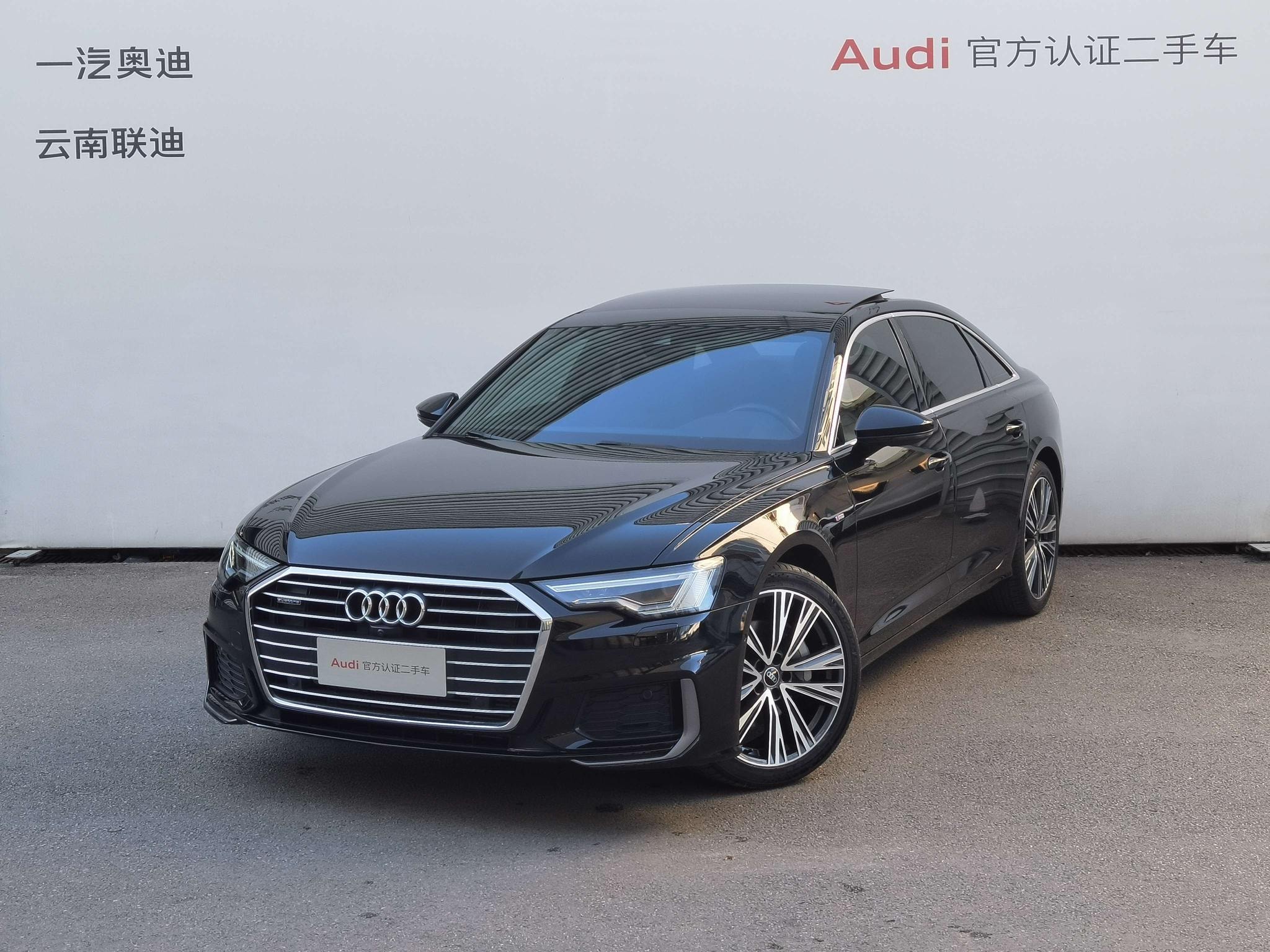 Main__Slider__Photo:undefined undefined 2022-0