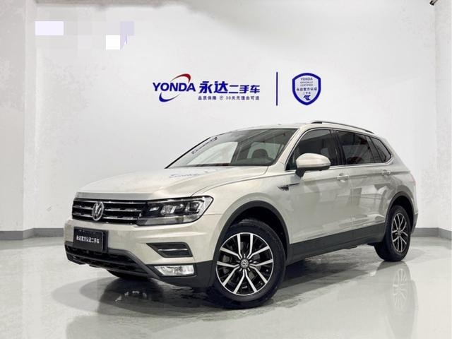 Main__Slider__Photo:undefined undefined 2018-0