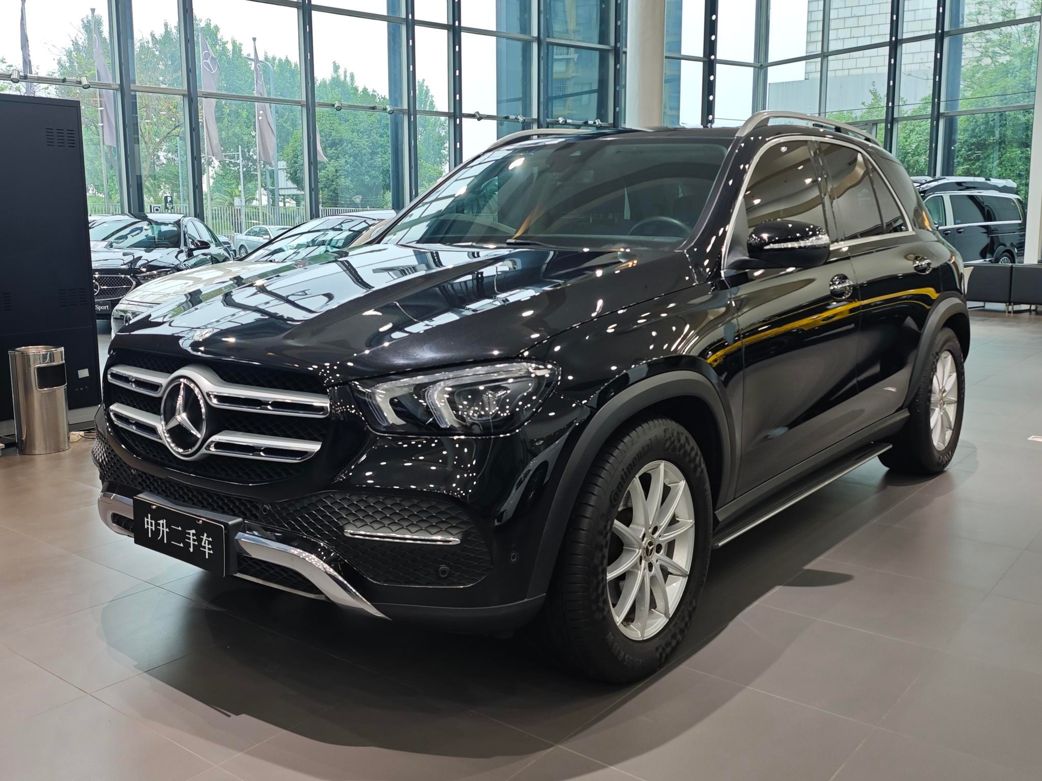Main__Slider__Photo:undefined undefined 2022-0