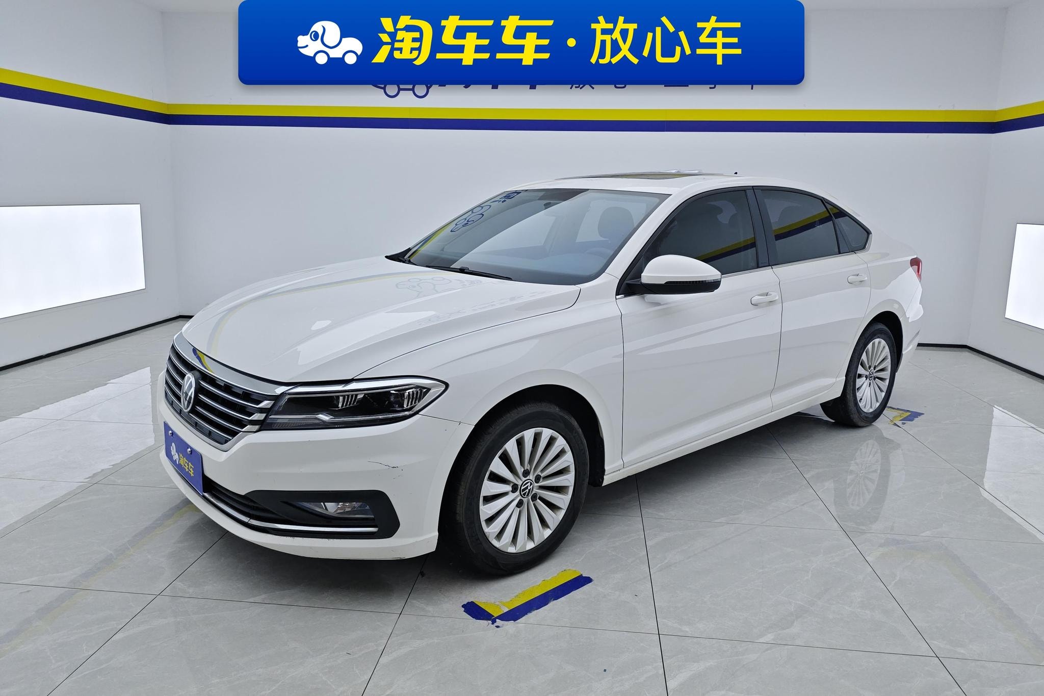 Main__Slider__Photo:undefined undefined 2019-0