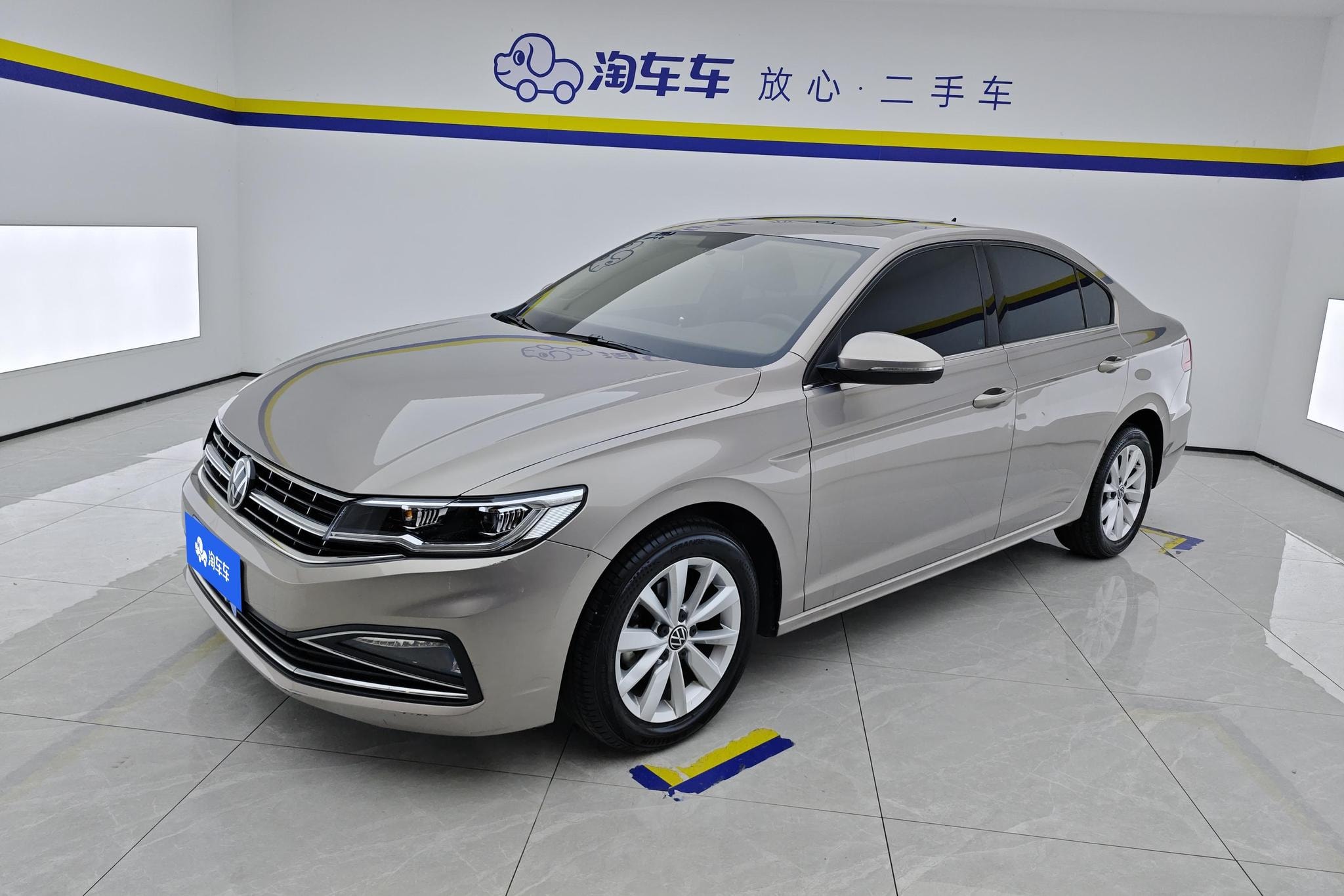 Main__Slider__Photo:undefined undefined 2021-0