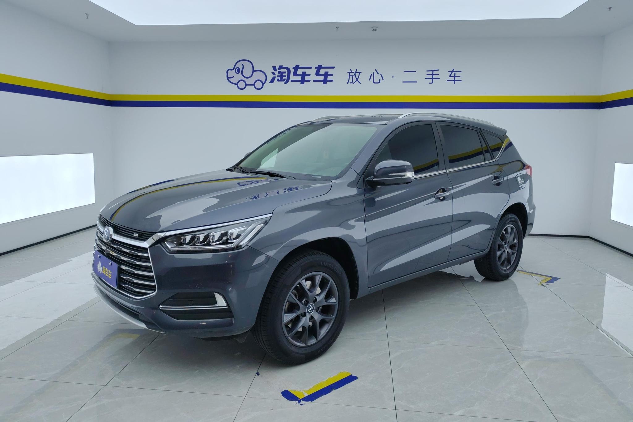 Main__Slider__Photo:undefined undefined 2021-0