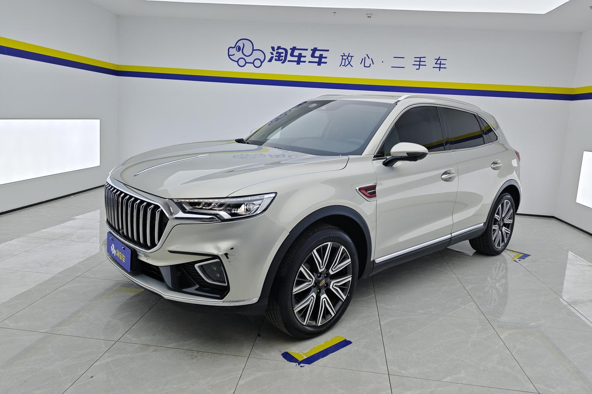 Main__Slider__Photo:undefined undefined 2022-0