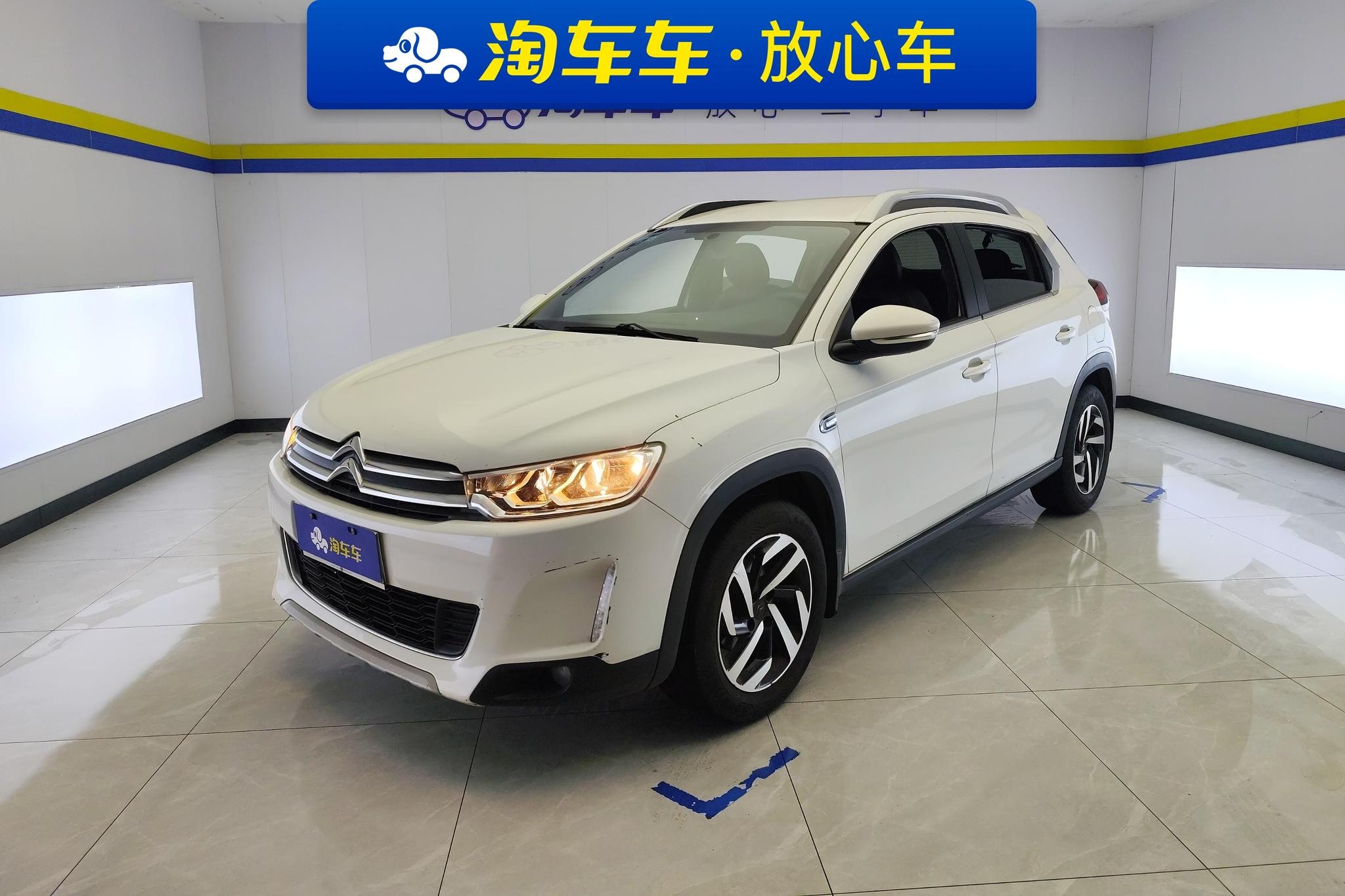 Main__Slider__Photo:undefined undefined 2015-0
