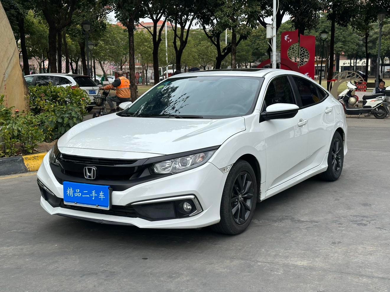 Main__Slider__Photo:undefined undefined 2019-0