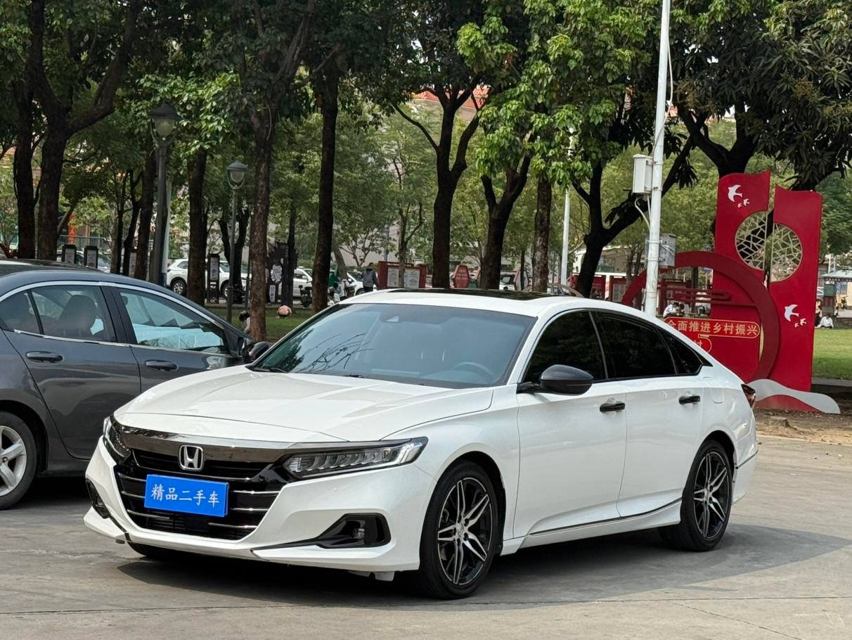 Main__Slider__Photo:undefined undefined 2022-0