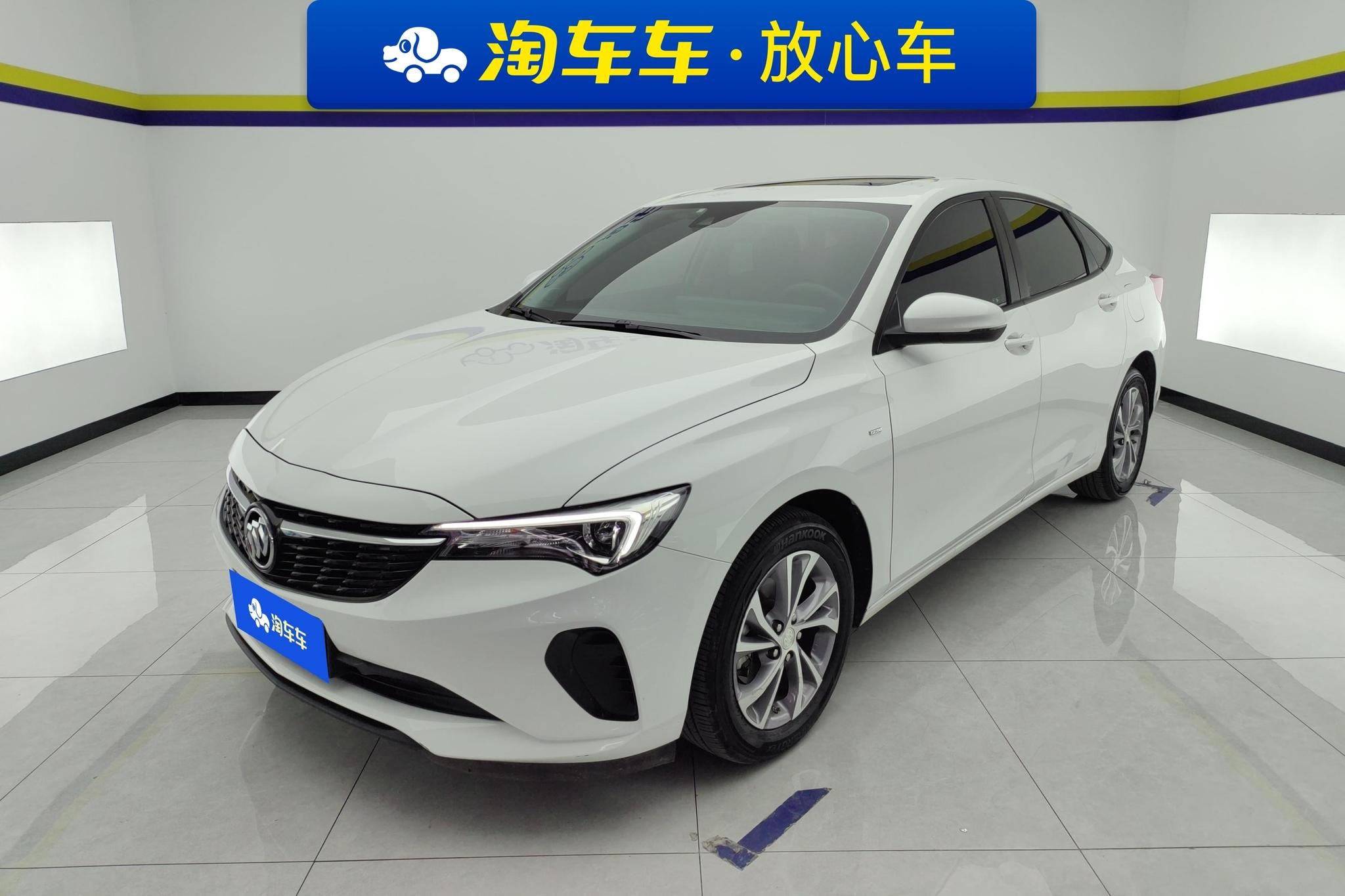 Main__Slider__Photo:undefined undefined 2023-0