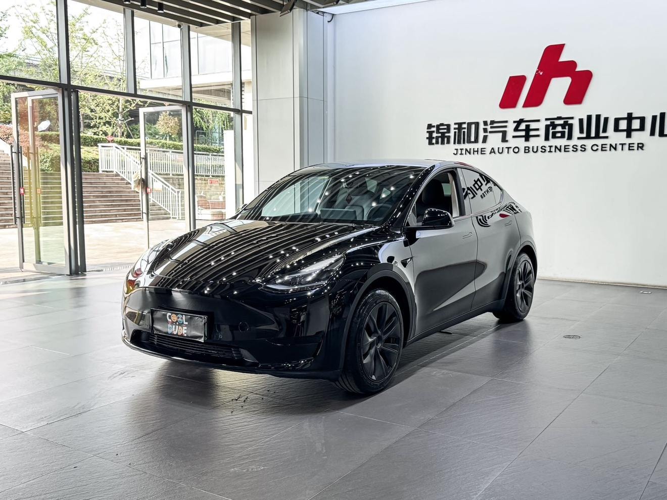 Main__Slider__Photo:undefined undefined 2023-0