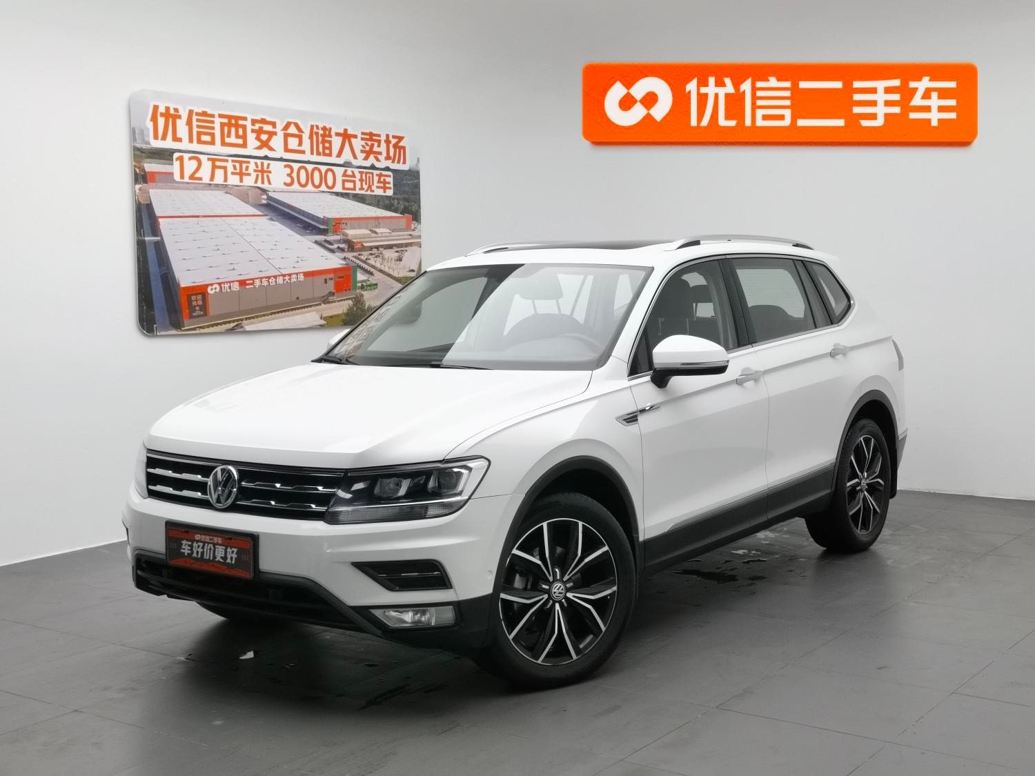 Main__Slider__Photo:undefined undefined 2019-0
