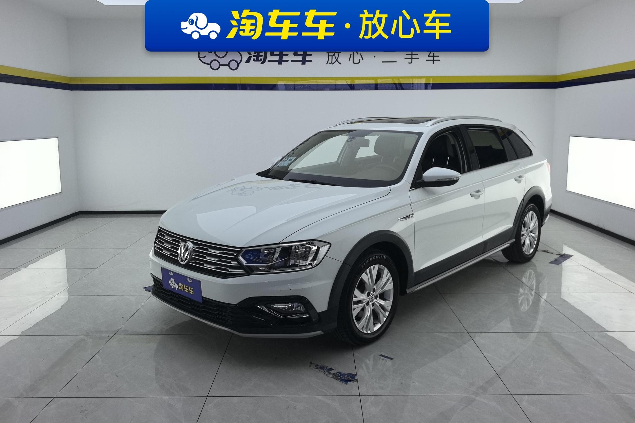 Main__Slider__Photo:undefined undefined 2018-0