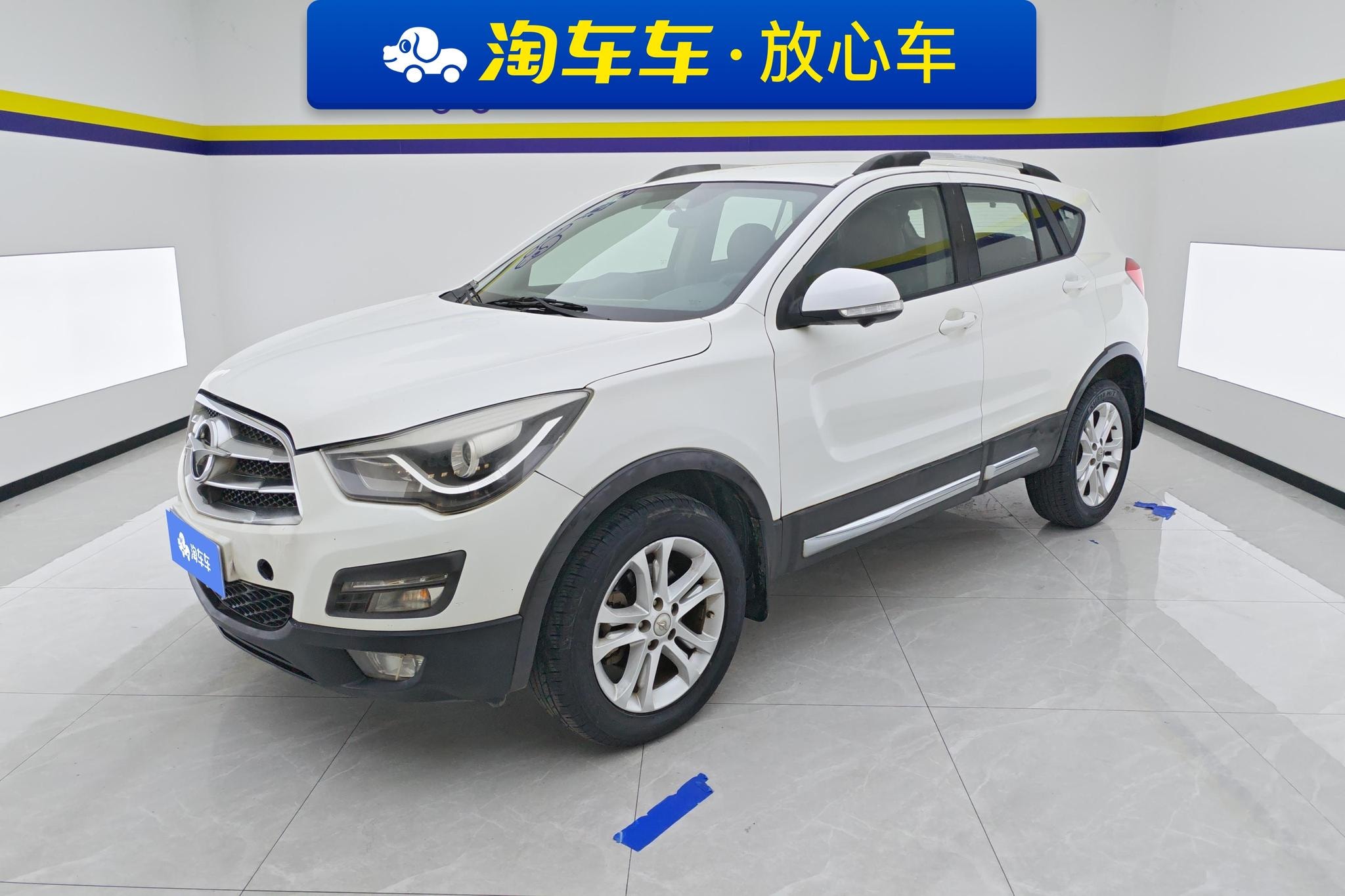 Main__Slider__Photo:undefined undefined 2015-0