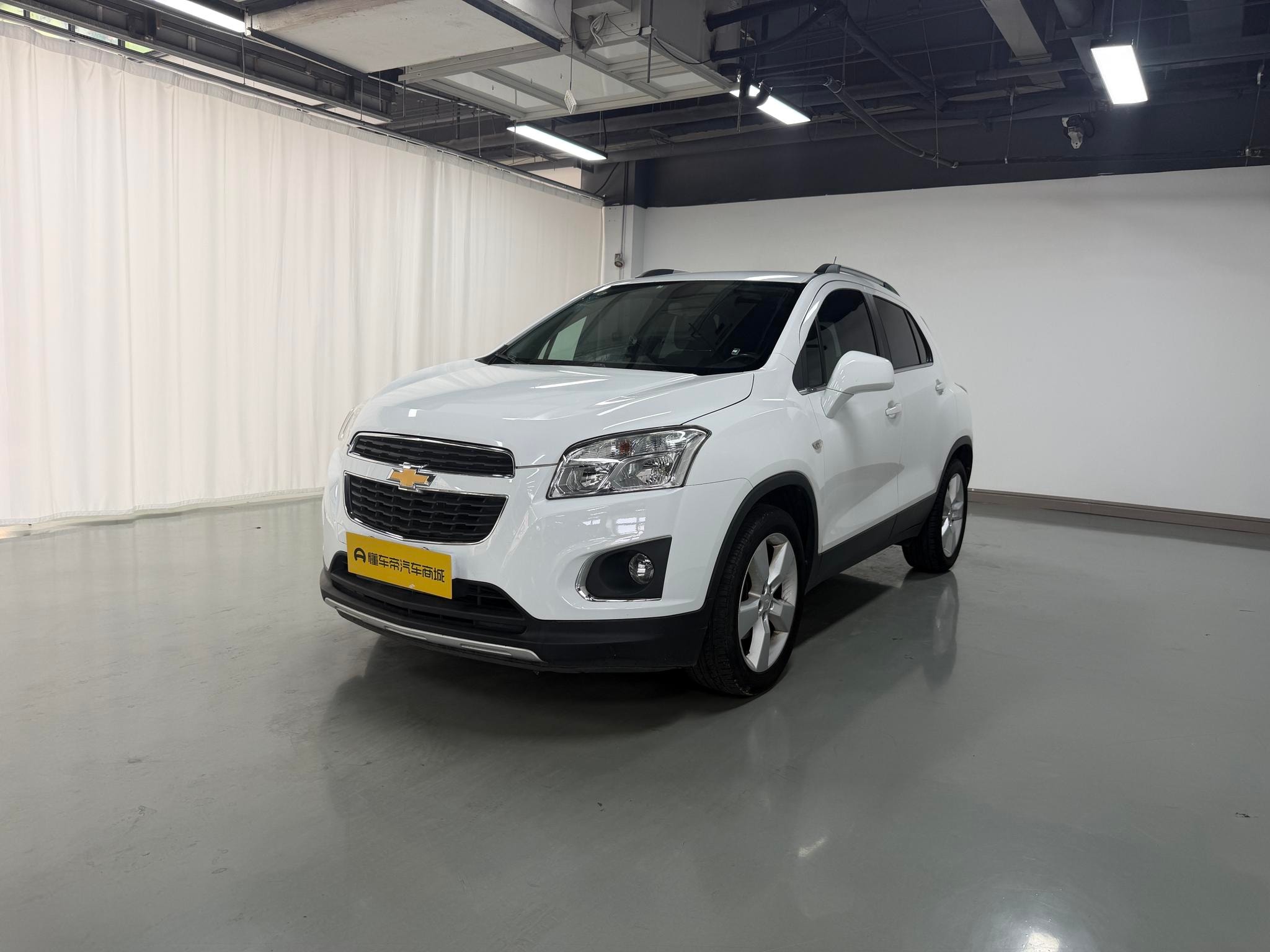 Main__Slider__Photo:undefined undefined 2014-0