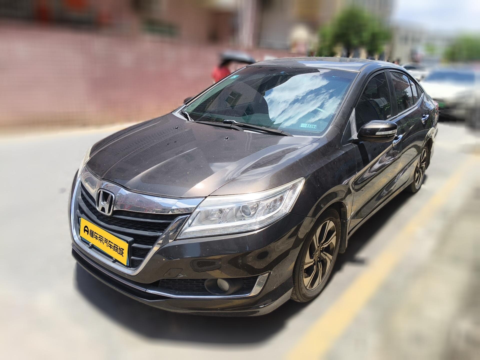 Main__Slider__Photo:undefined undefined 2016-0