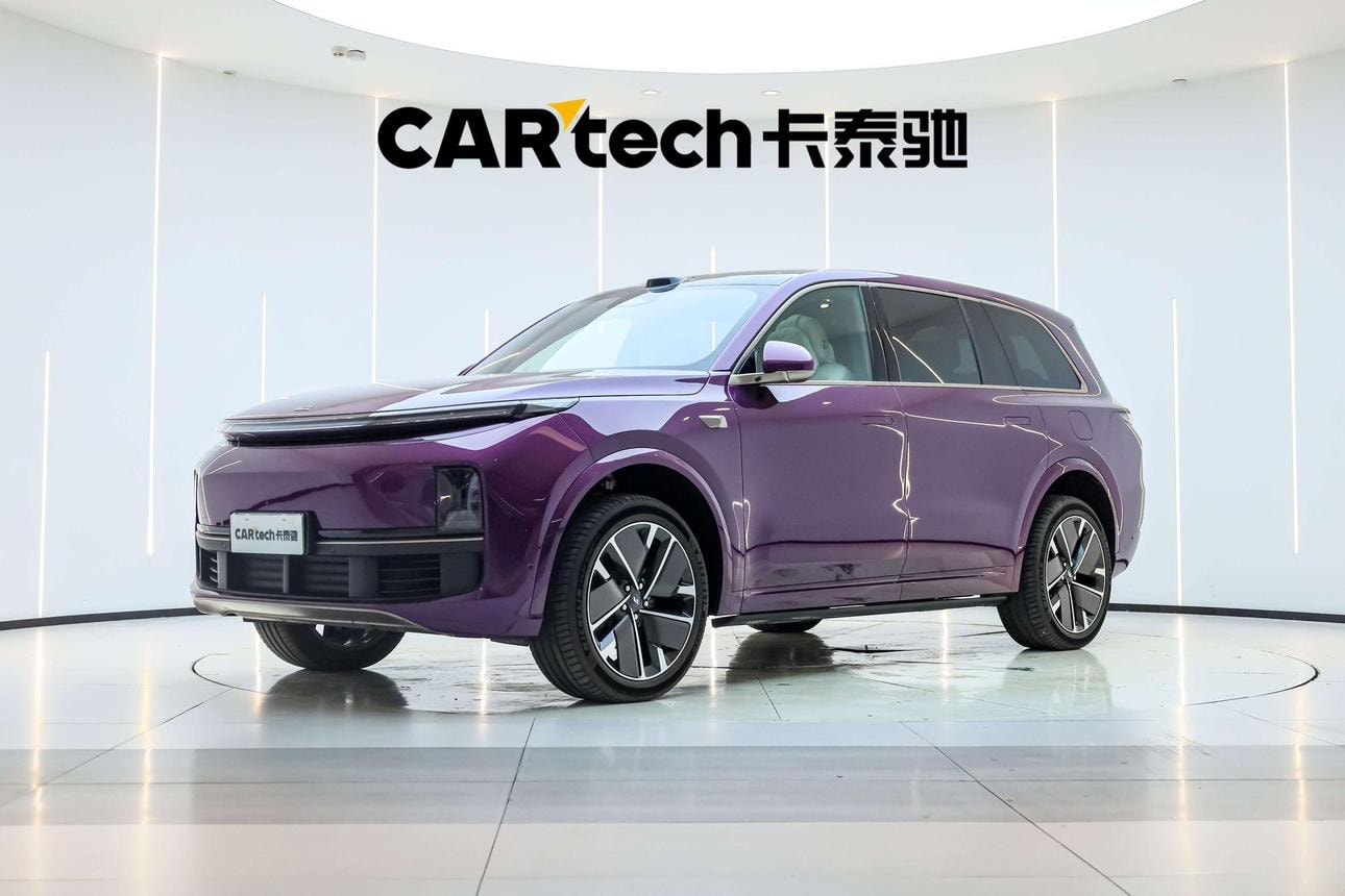Main__Slider__Photo:undefined undefined 2025-0
