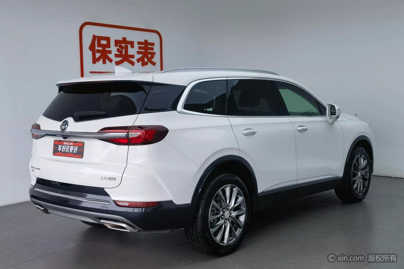 Main__Slider__Photo:undefined undefined 2020-1