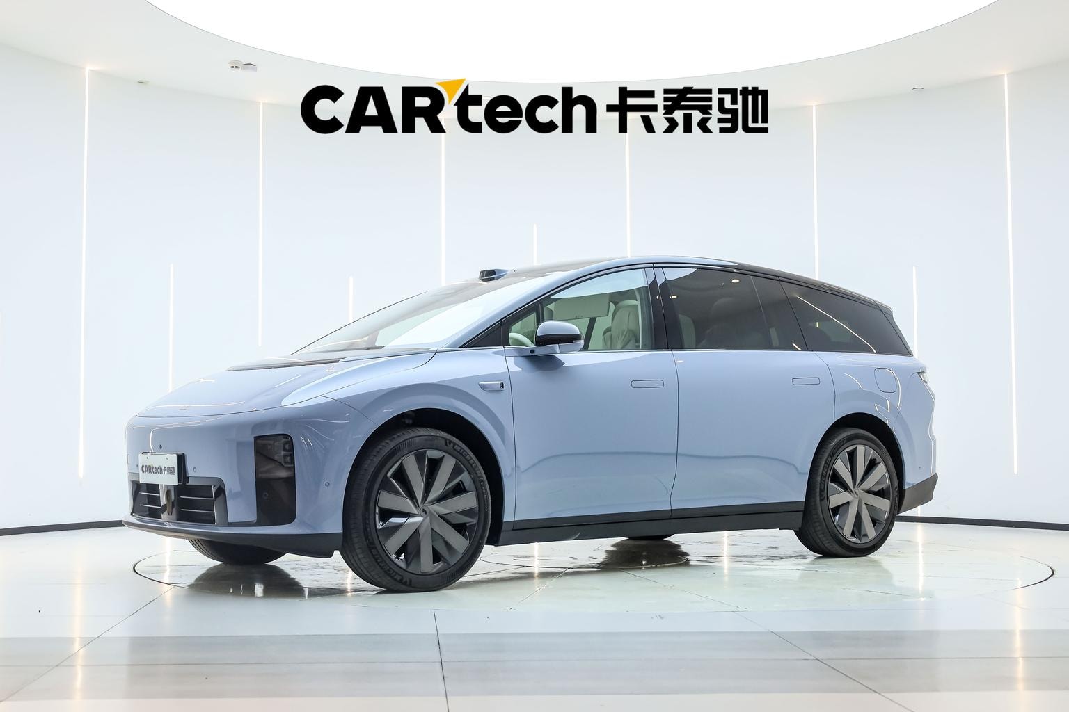 Main__Slider__Photo:undefined undefined 2025-0