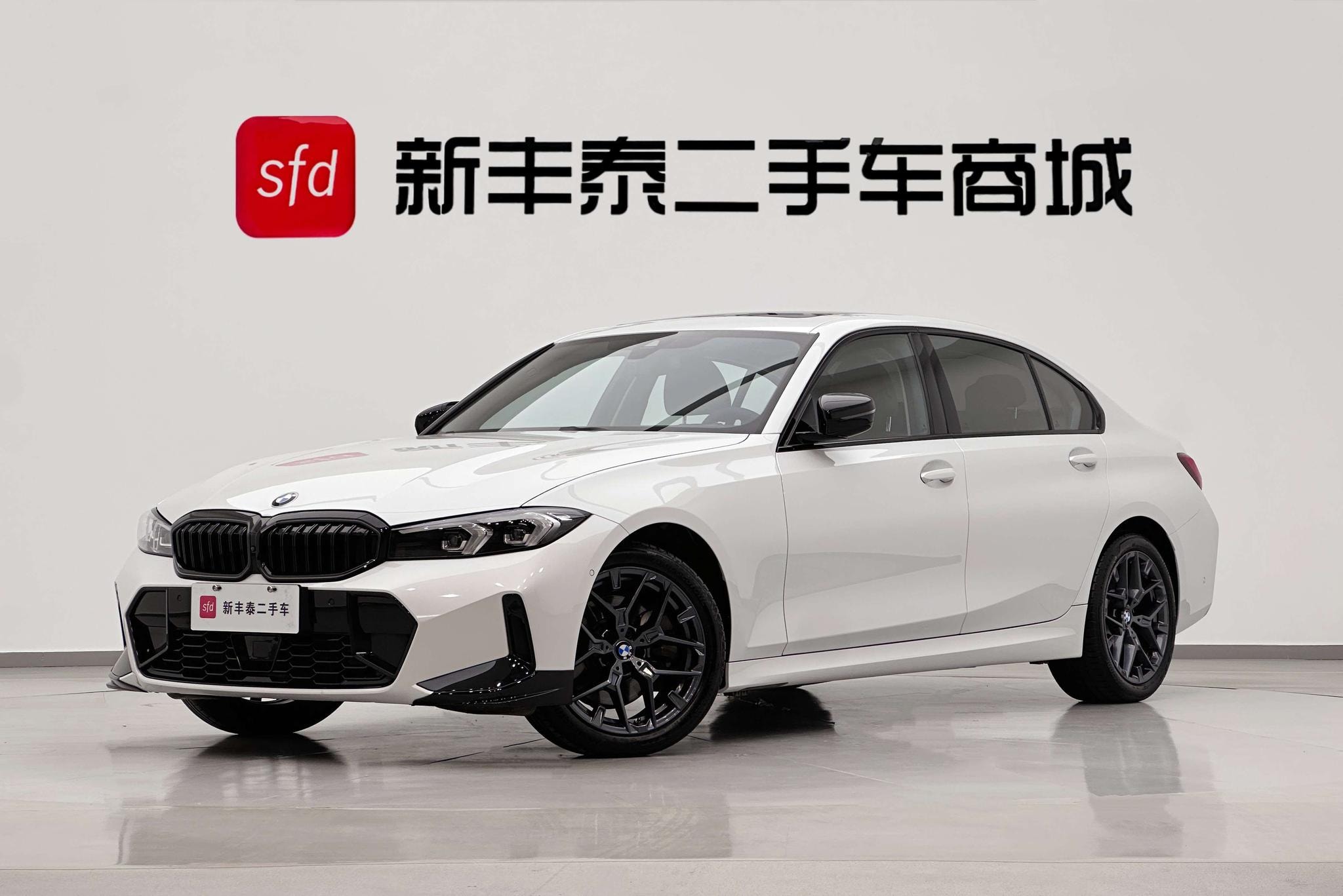 Main__Slider__Photo:undefined undefined 2025-0
