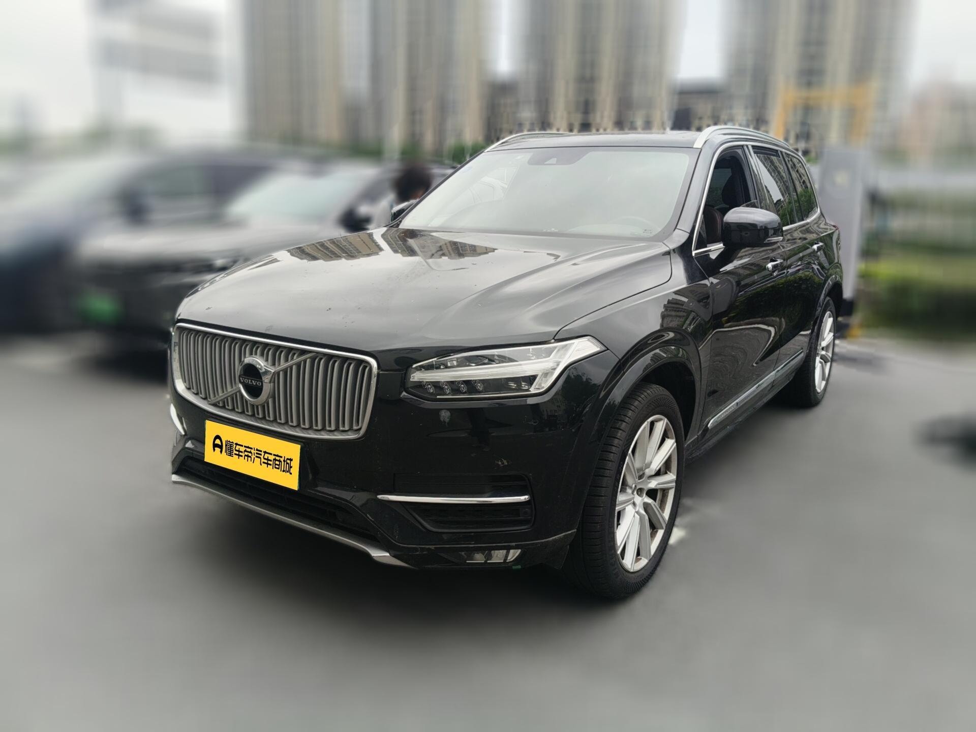 Main__Slider__Photo:undefined undefined 2019-0
