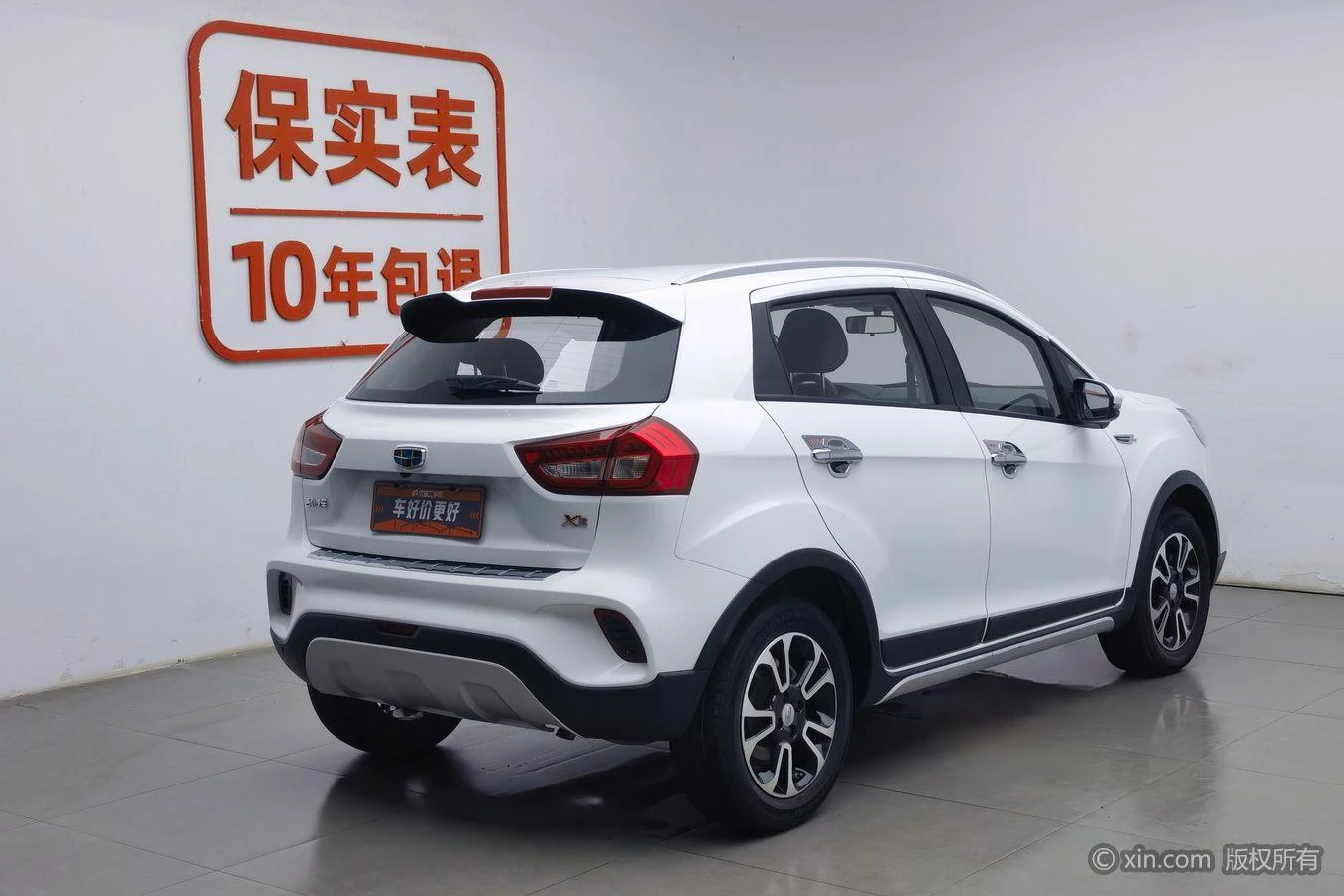 Main__Slider__Photo:undefined undefined 2019-1