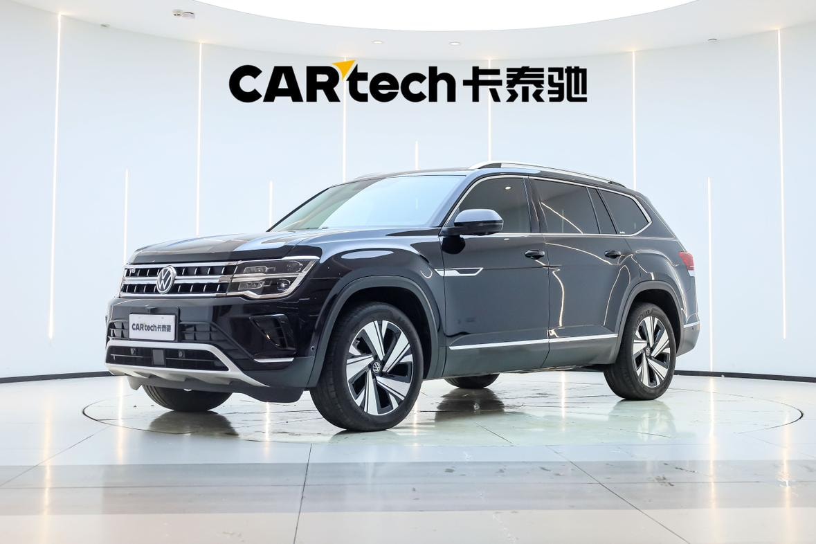 Main__Slider__Photo:undefined undefined 2022-0