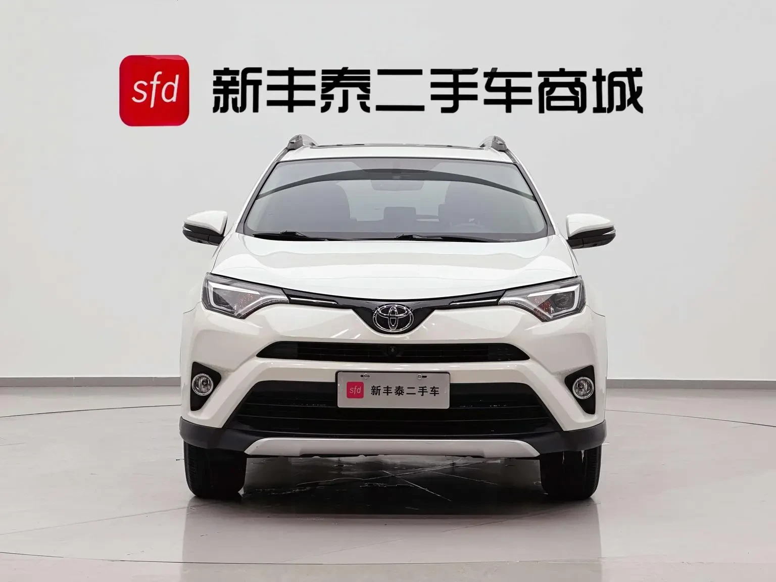 Main__Slider__Photo:undefined undefined 2019-1