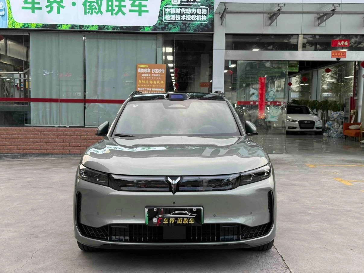 Main__Slider__Photo:undefined undefined 2025-1