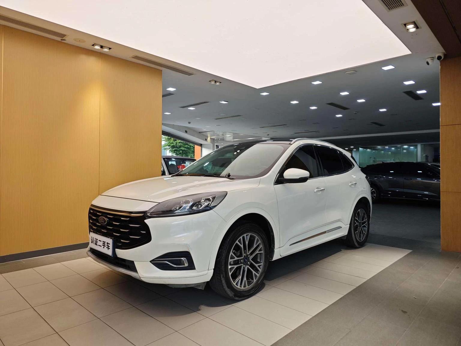 Main__Slider__Photo:undefined undefined 2019-0