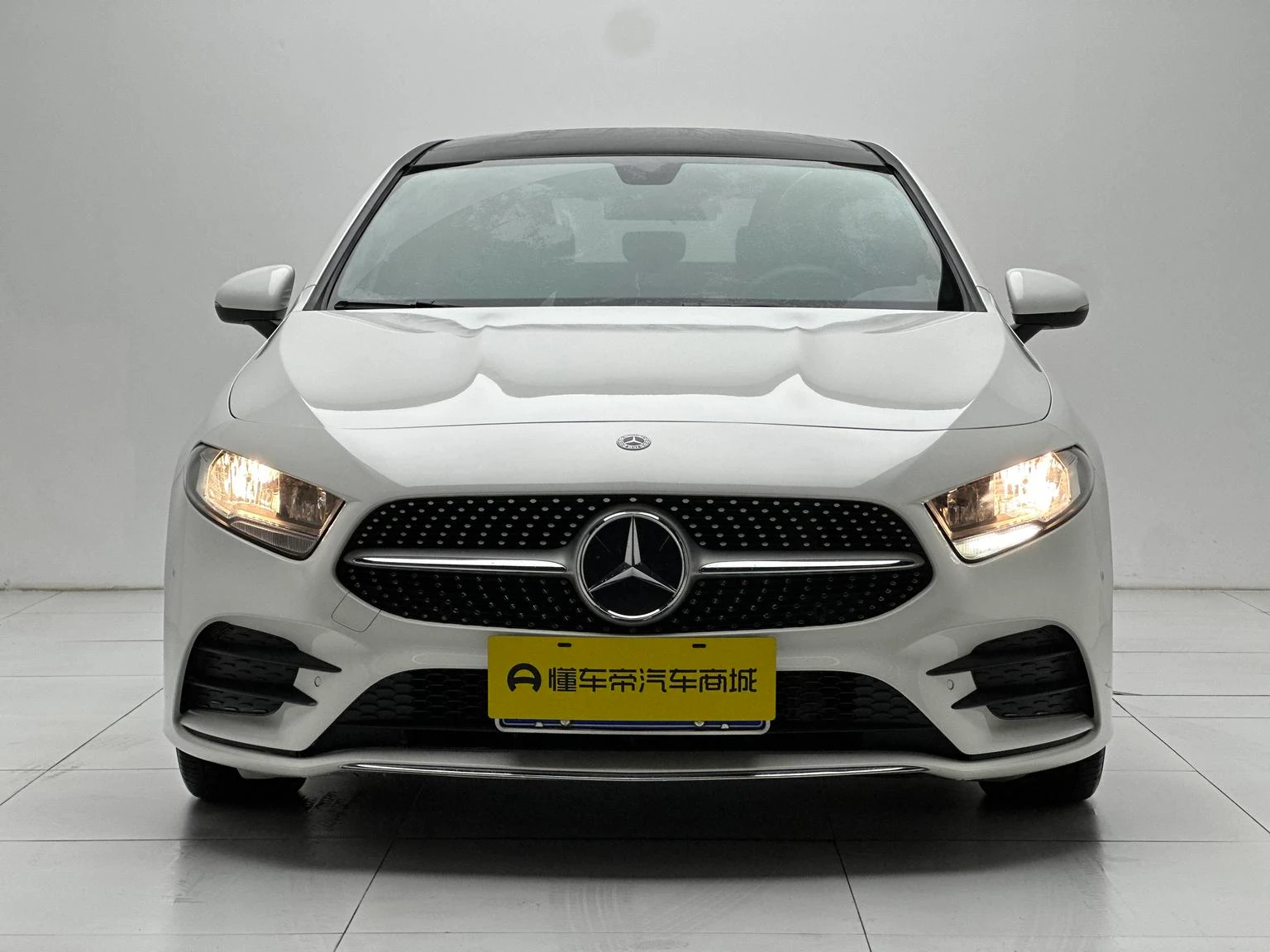 Main__Slider__Photo:undefined undefined 2019-1