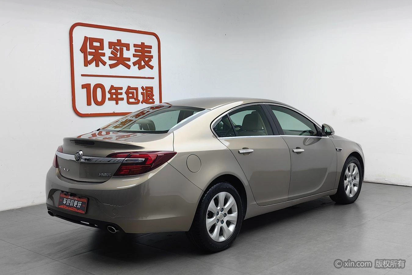 Main__Slider__Photo:undefined undefined 2015-1