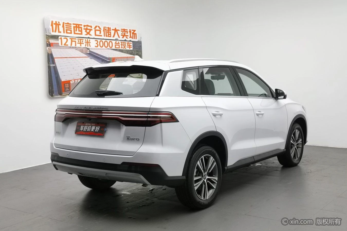 Main__Slider__Photo:undefined undefined 2019-1