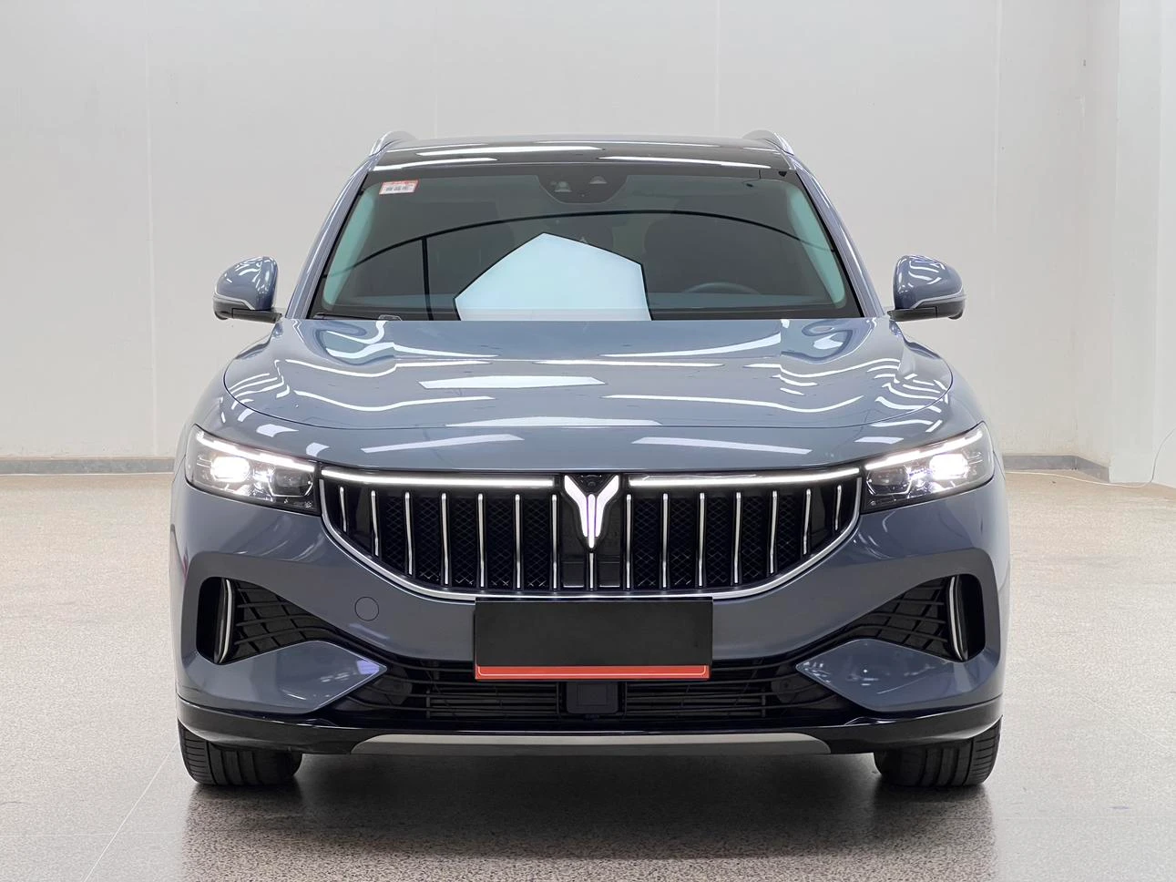 Main__Slider__Photo:undefined undefined 2021-1