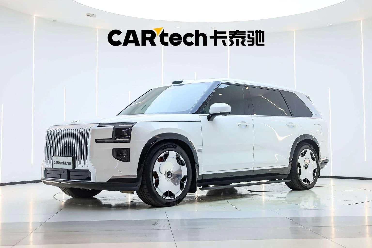 Main__Slider__Photo:undefined undefined 2025-0