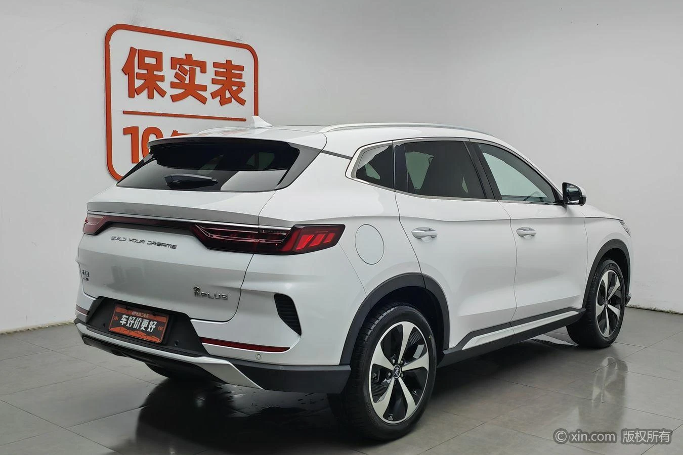 Main__Slider__Photo:undefined undefined 2021-1