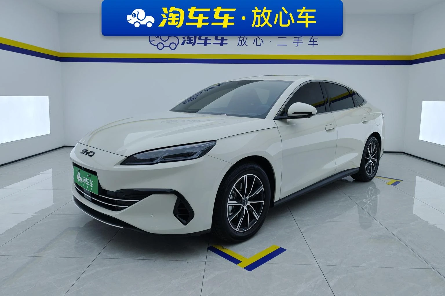 Main__Slider__Photo:undefined undefined 2024-0