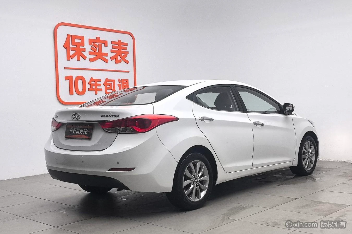 Main__Slider__Photo:undefined undefined 2015-1