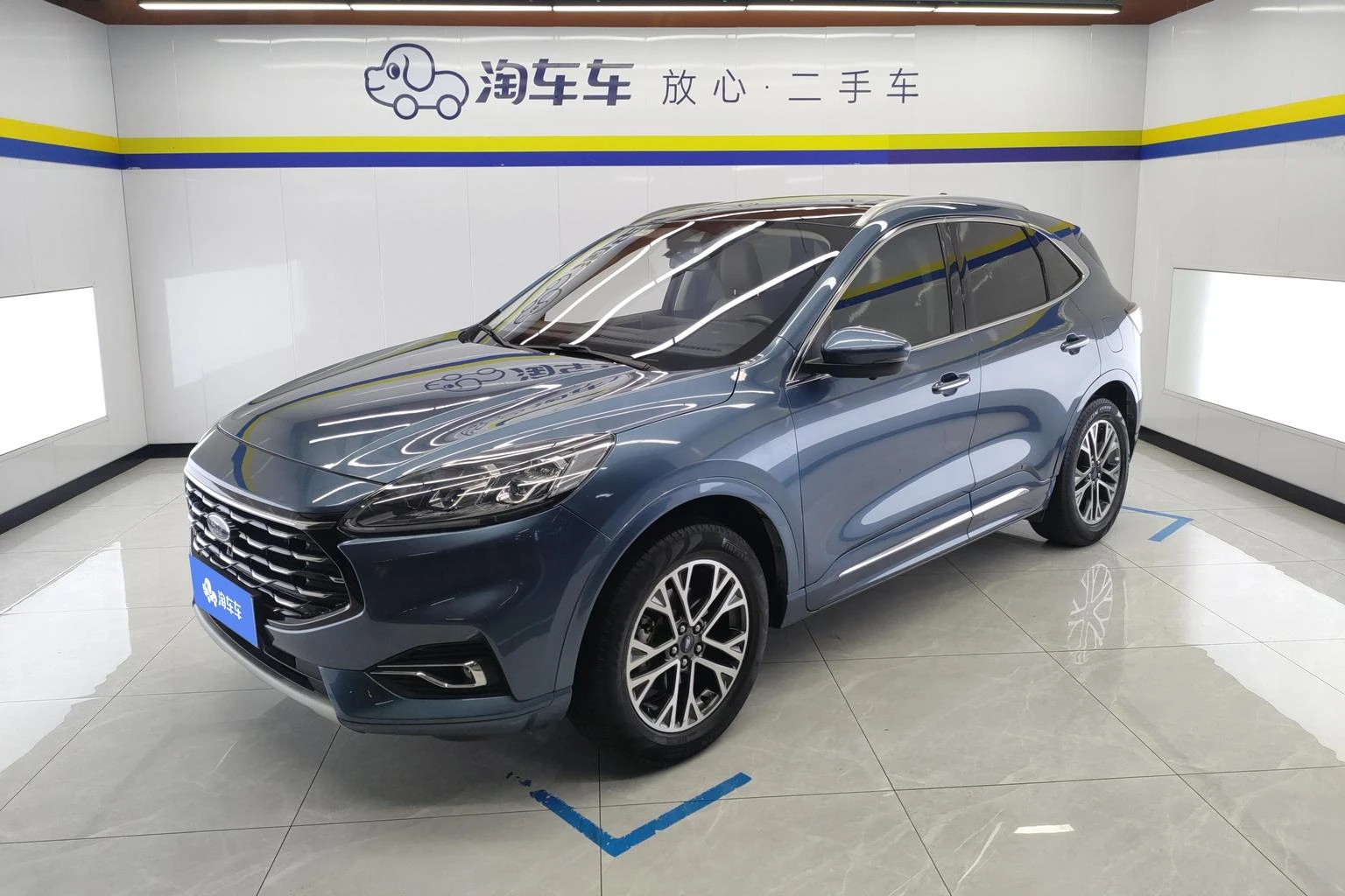 Main__Slider__Photo:undefined undefined 2019-0