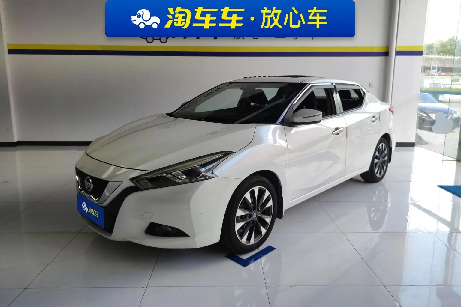 Main__Slider__Photo:undefined undefined 2016-0