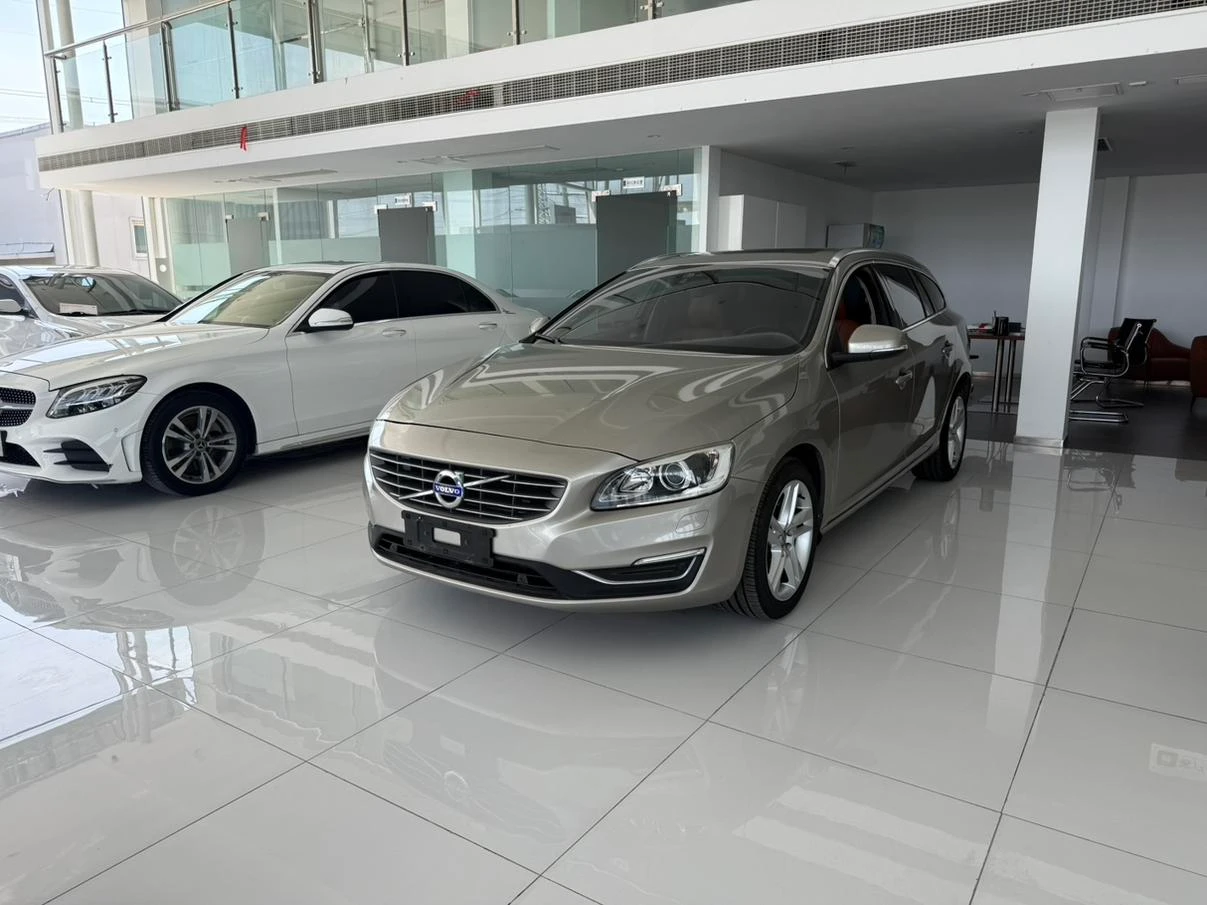 Main__Slider__Photo:undefined undefined 2015-0