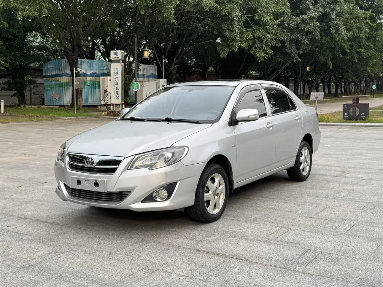 Main__Slider__Photo:undefined undefined 2013-0