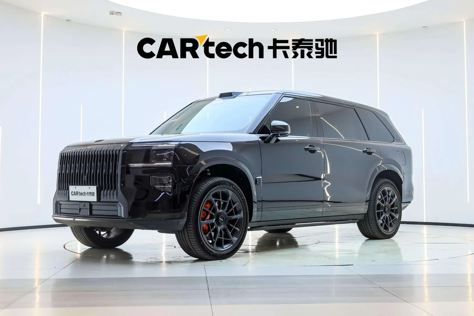 Main__Slider__Photo:undefined undefined 2025-0