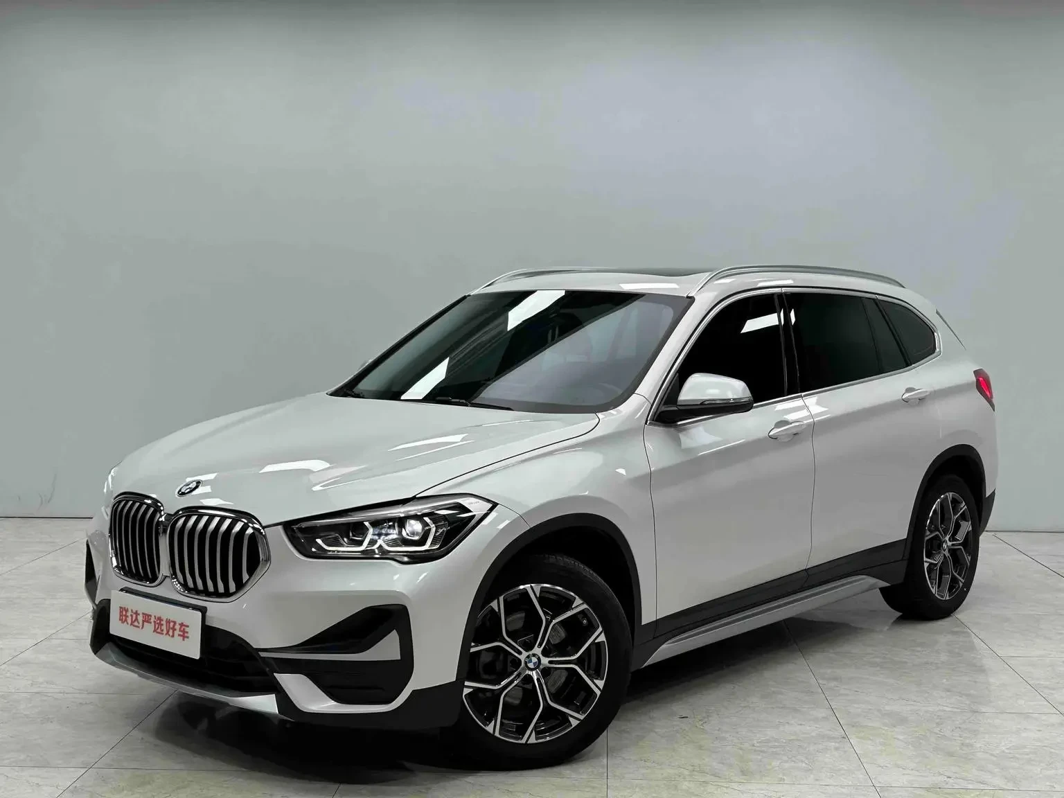 Main__Slider__Photo:undefined undefined 2022-1