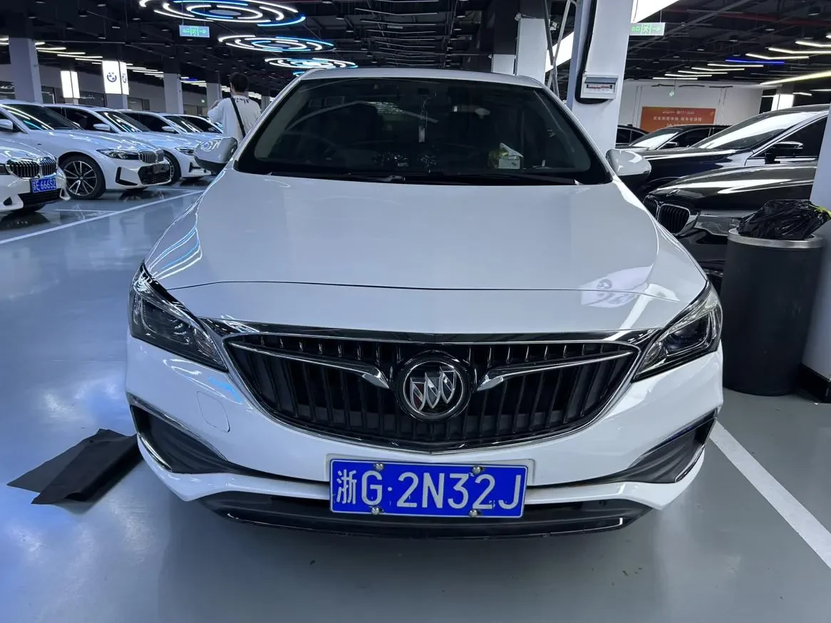 Main__Slider__Photo:undefined undefined 2019-1