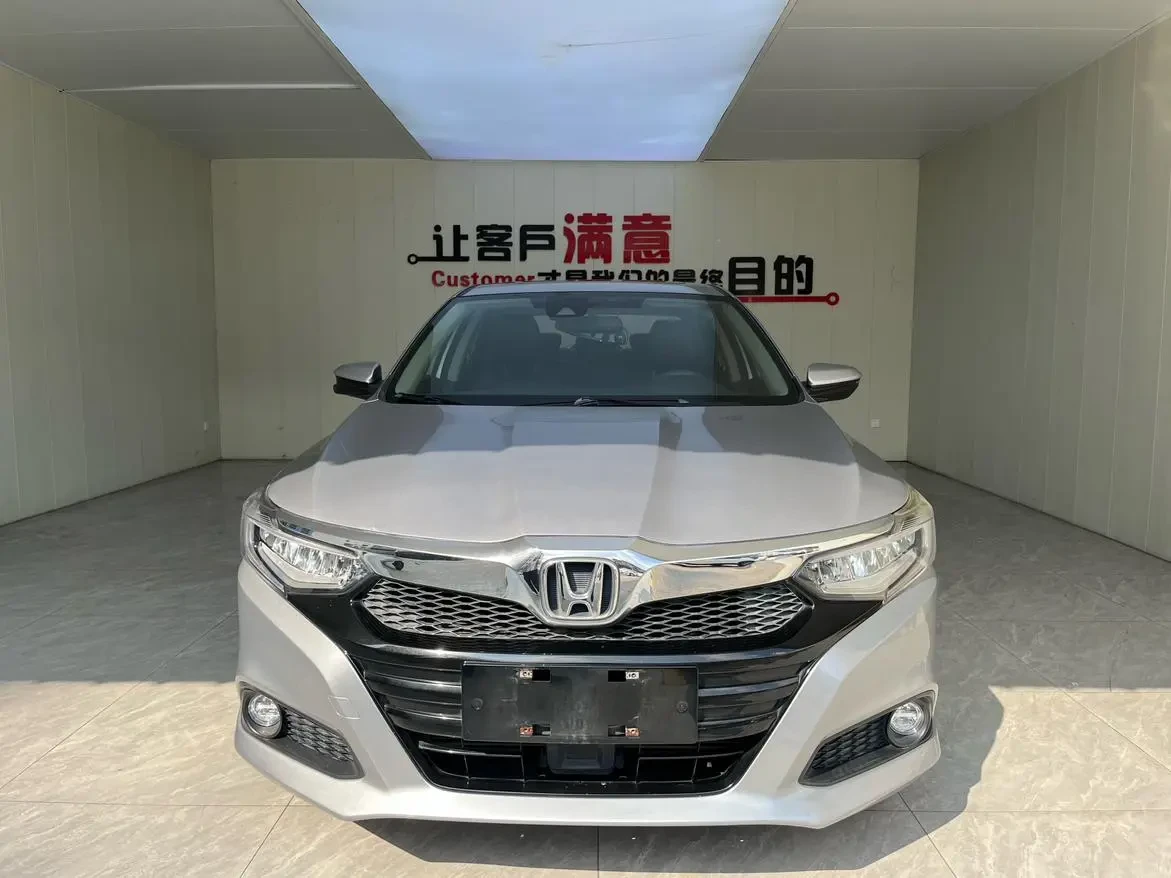 Main__Slider__Photo:undefined undefined 2019-1