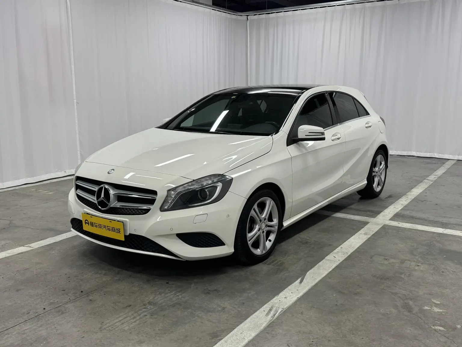 Main__Slider__Photo:undefined undefined 2013-0