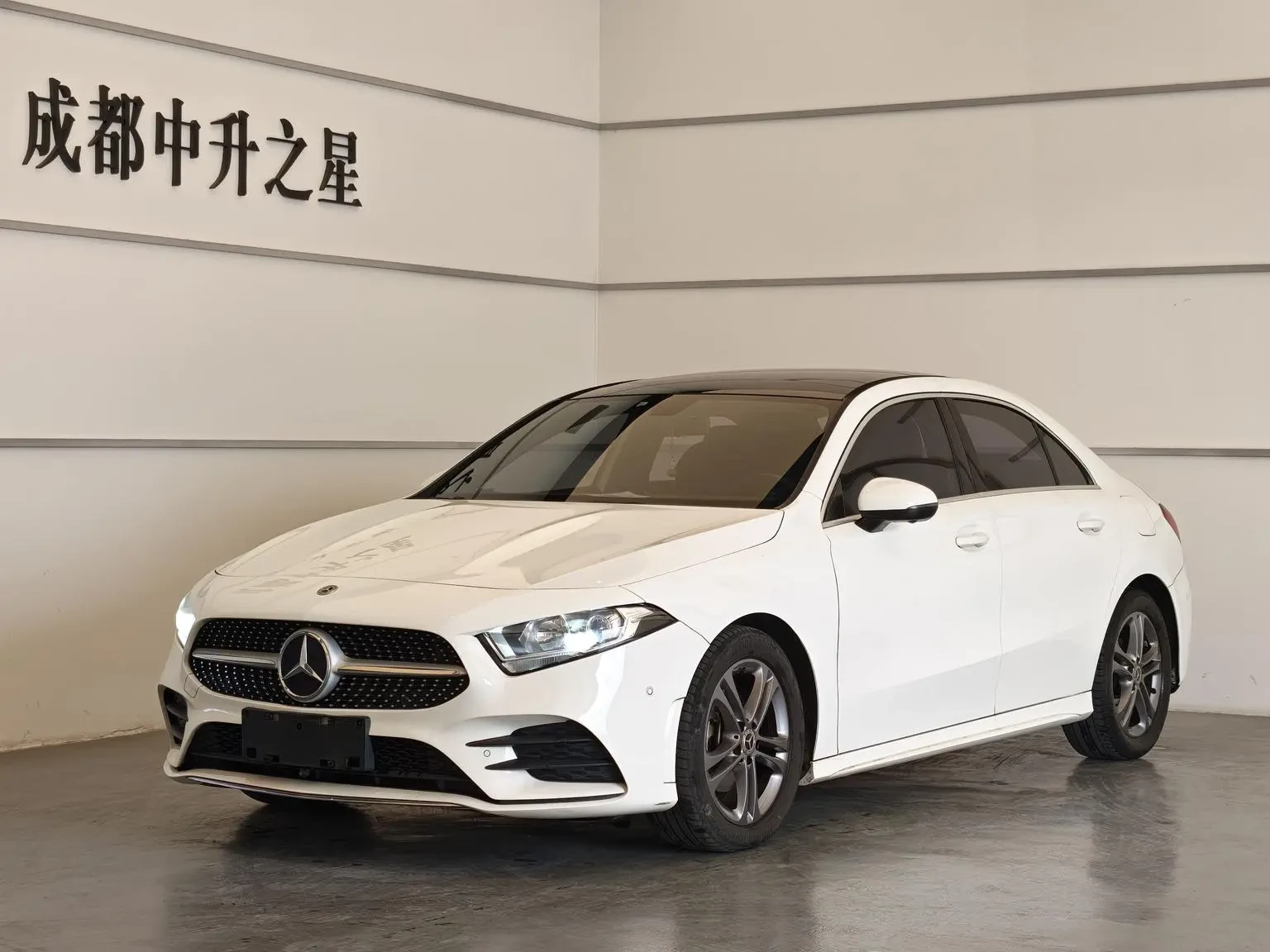 Main__Slider__Photo:undefined undefined 2021-0